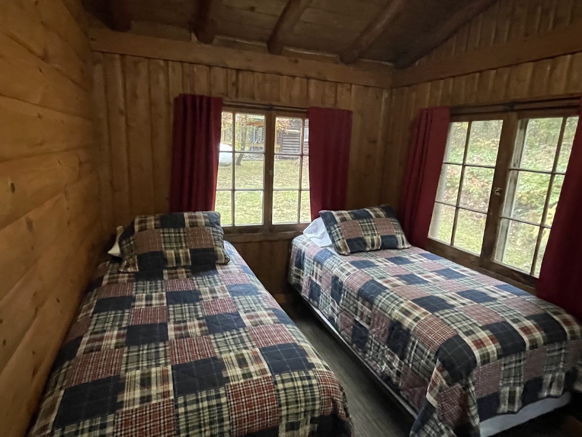 Pere Marquette River Lodge photo 2
