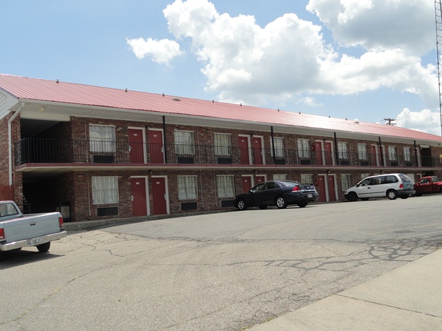 Red Carpet Inn Terre Haute, IN