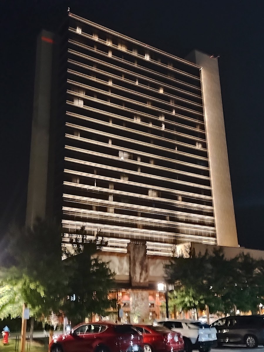 Four Winds Hotel
