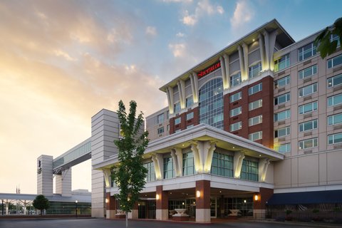 Sheraton Erie Bayfront Hotel