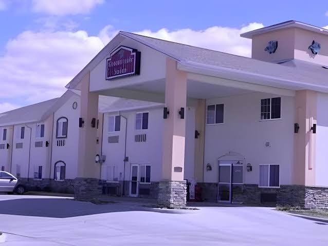 BridgePointe Inn & Suites by BPhotels, Lincoln I-80/27th St