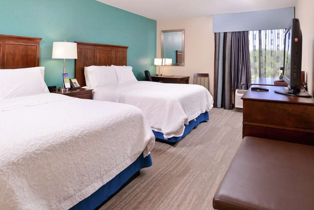 Hampton Inn Decatur photo 2