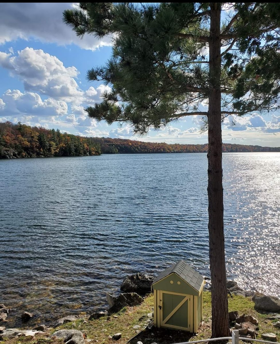 Pleasant Lake