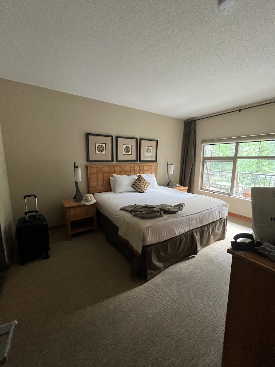 Platinum Suites Resort photo 2