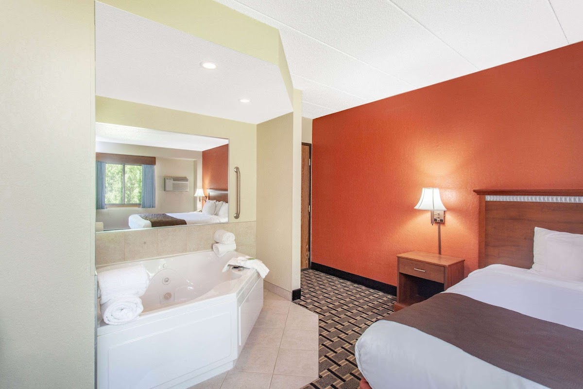 AmericInn by Wyndham Cloquet photo 2