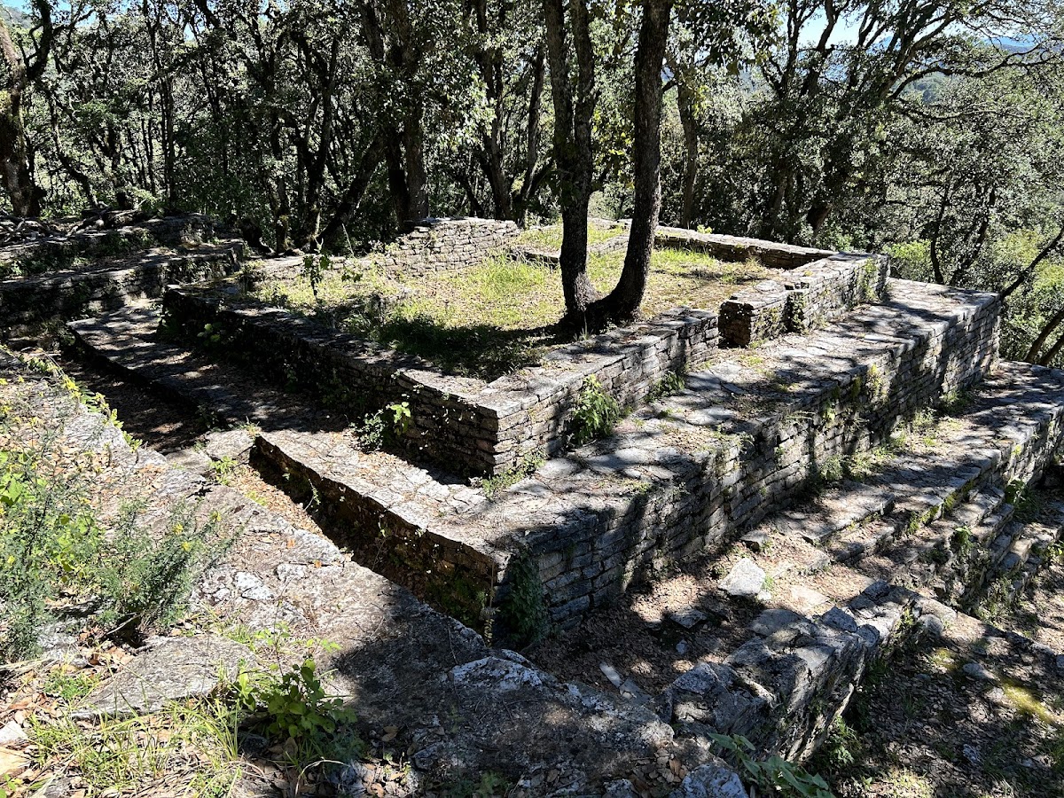 Ranas Archaeological Zone