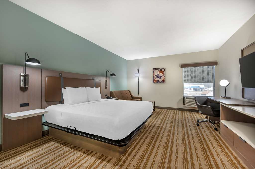 Best Western Plus Richmond Indiana I-70 photo 2