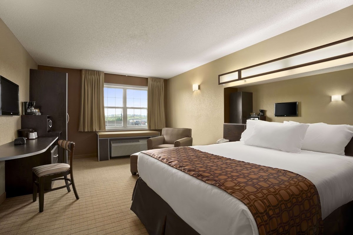Microtel Inn & Suites By Wyndham Mineral Wells/Parkersburg photo 2