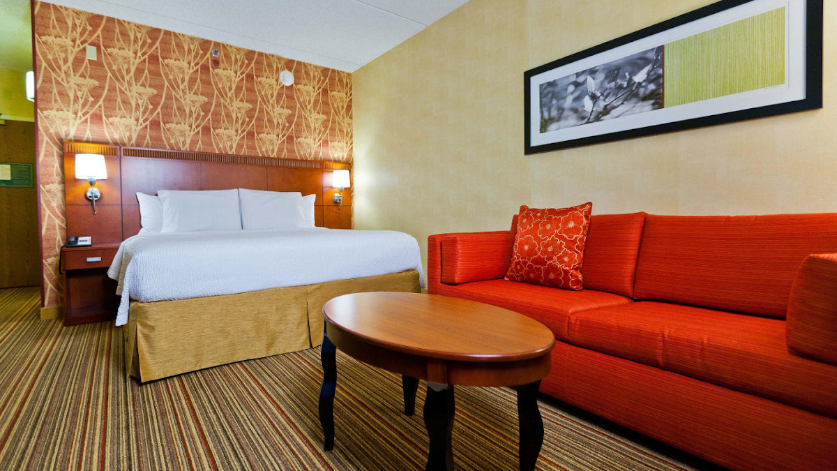 Courtyard by Marriott Chicago O'Hare