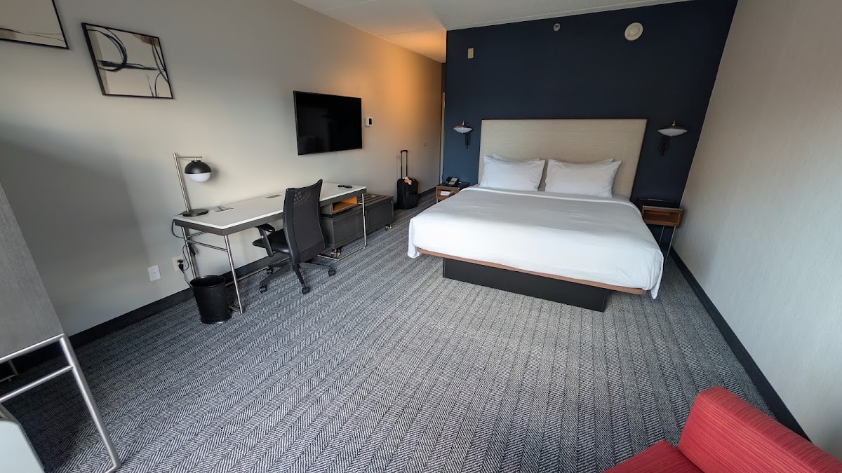 Courtyard by Marriott Chicago O'Hare photo 2
