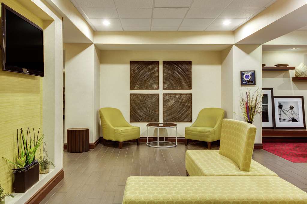 Hampton Inn Ozark photo 2