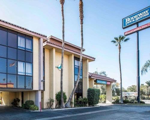 California Inn & Suites Bakersfield photo 3