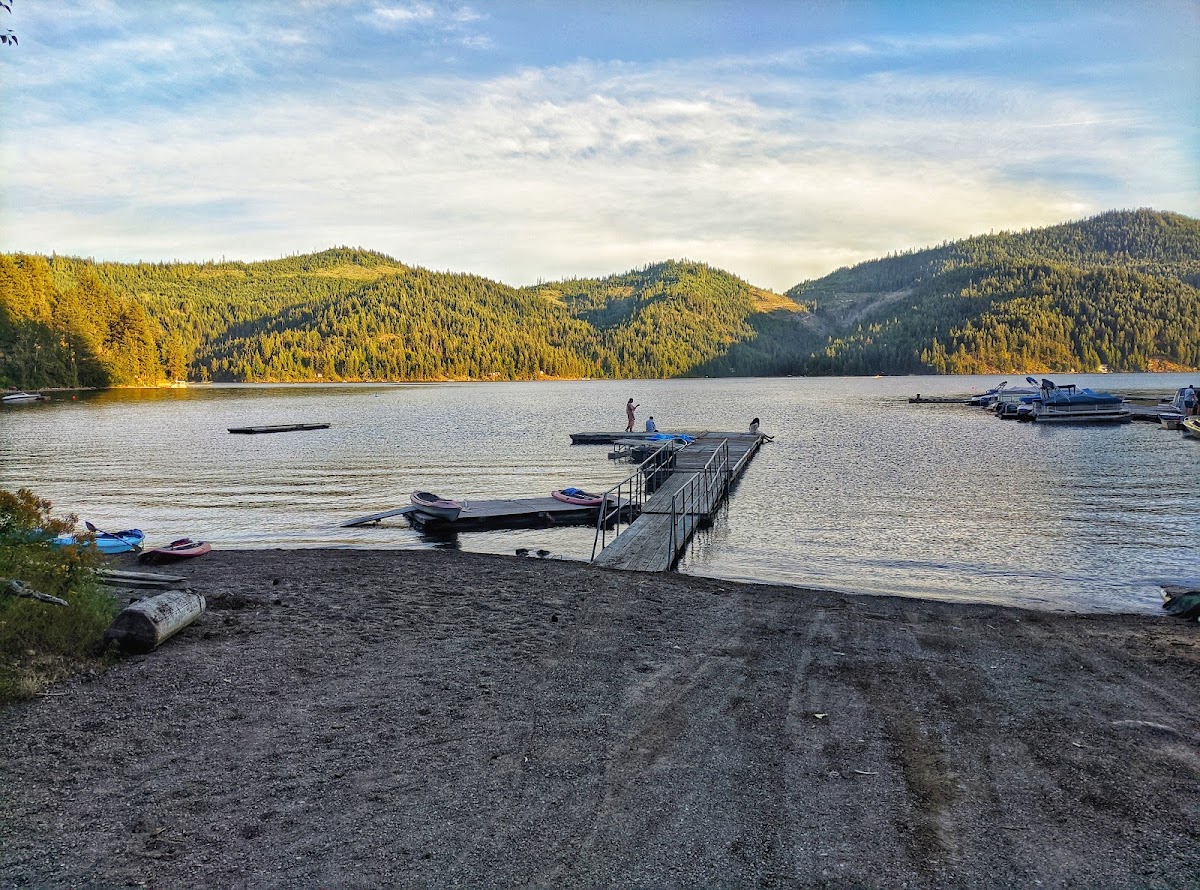 Silver Beach Resort photo 2