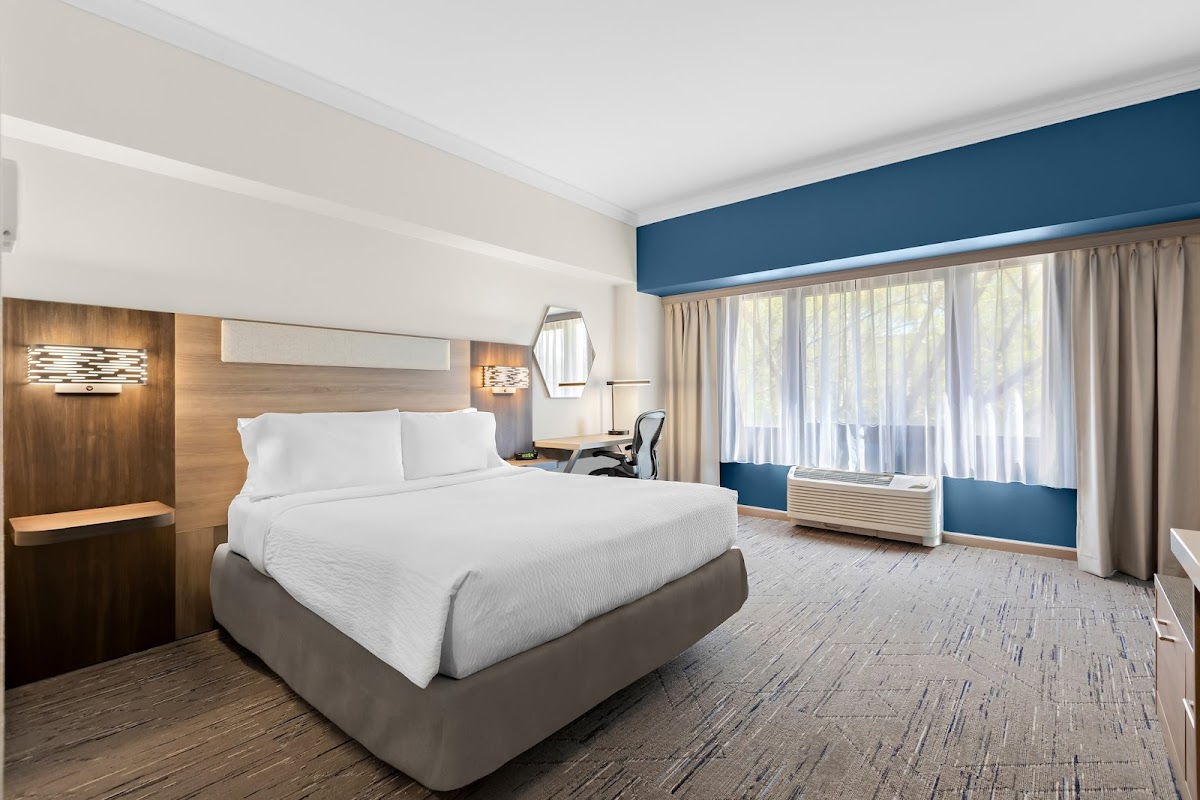 Holiday Inn Express Princeton Southeast by IHG photo 2