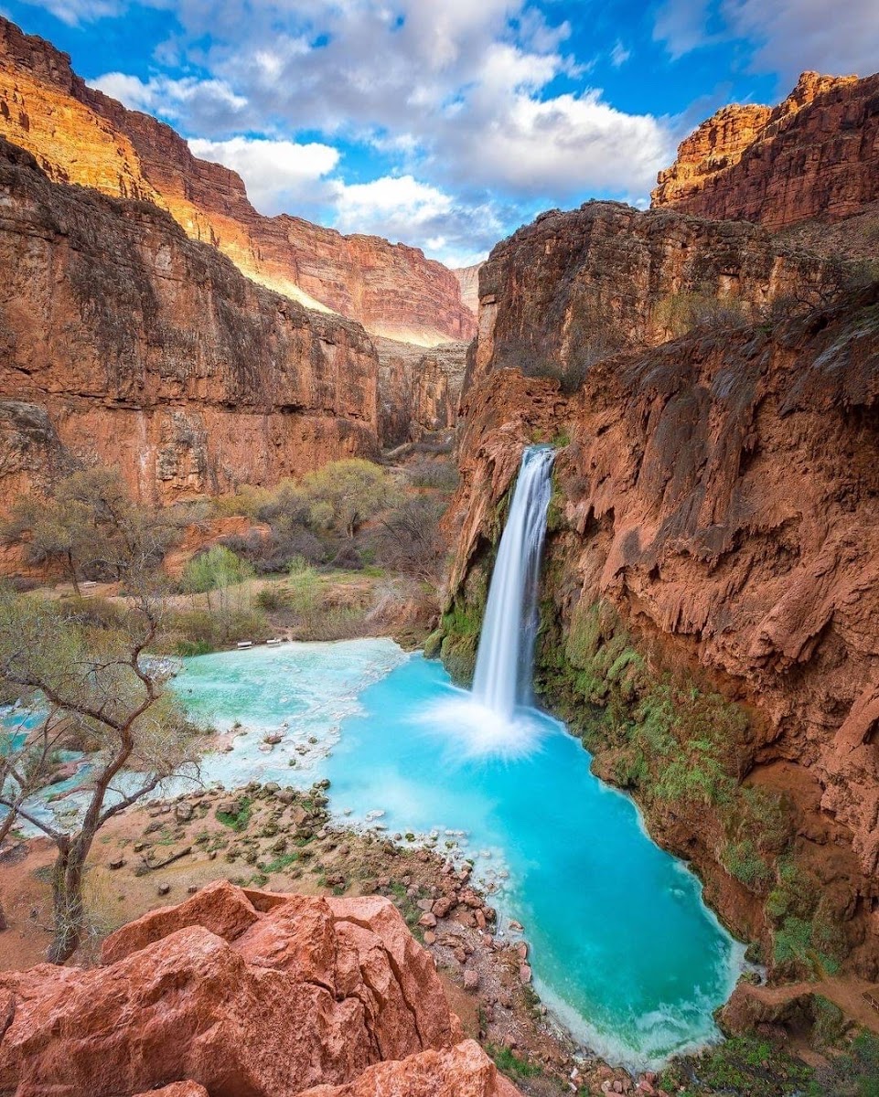 Mooney Falls
