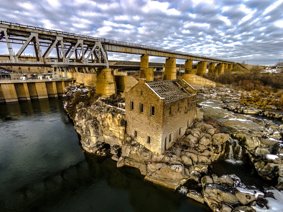 American Falls Dam