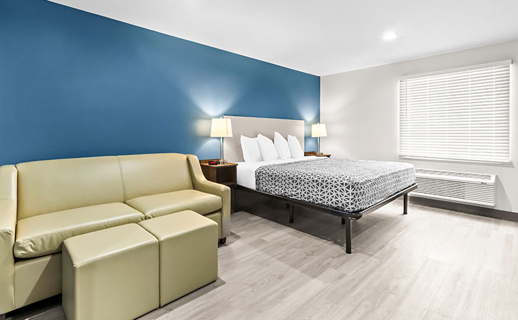 WoodSpring Suites South Houston Hobby photo 2