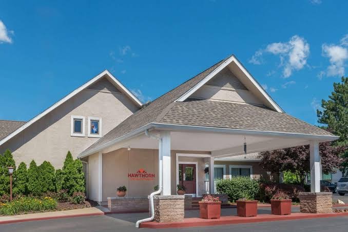 Value Suites Extended Stay - St. Louis Westport Plaza photo 2