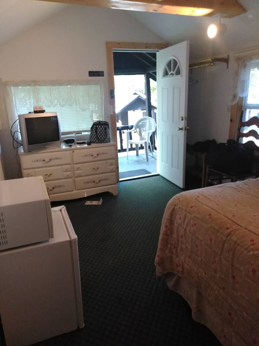The Lake George Bear's Den photo 2