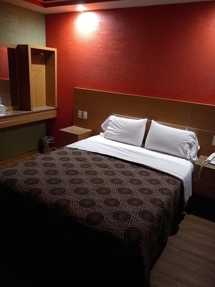 HOTEL HERALDO photo 2