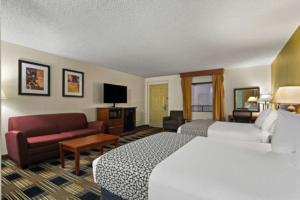 Best Western Windsor Suites photo 2