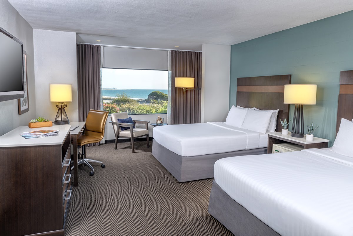 The Pierpont Inn photo 2