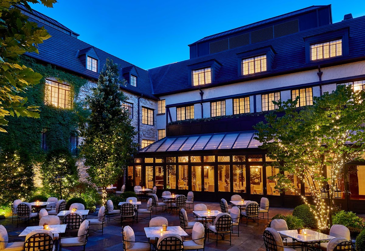 Deer Path Inn
