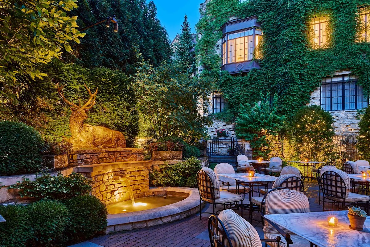 Deer Path Inn photo 3