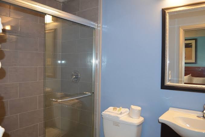 Hyannis Host Inn photo 3