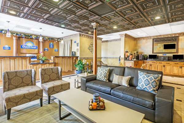 Days Inn by Wyndham Fort Lauderdale-Oakland Park Airport N photo 3
