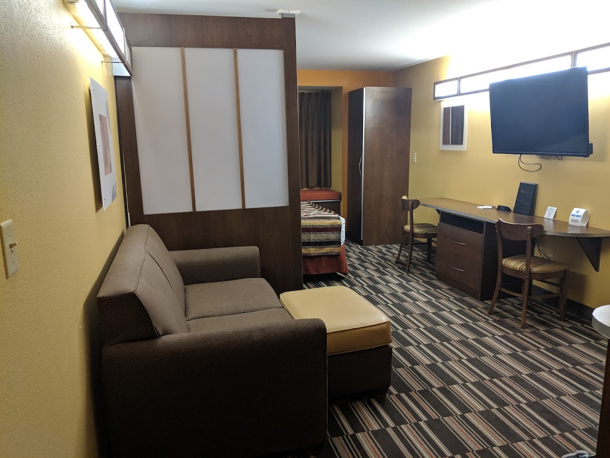 Microtel Inn and Suites by Wyndham Rawlins photo 3