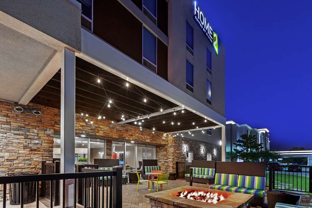 Home2 Suites by Hilton Gonzales photo 2