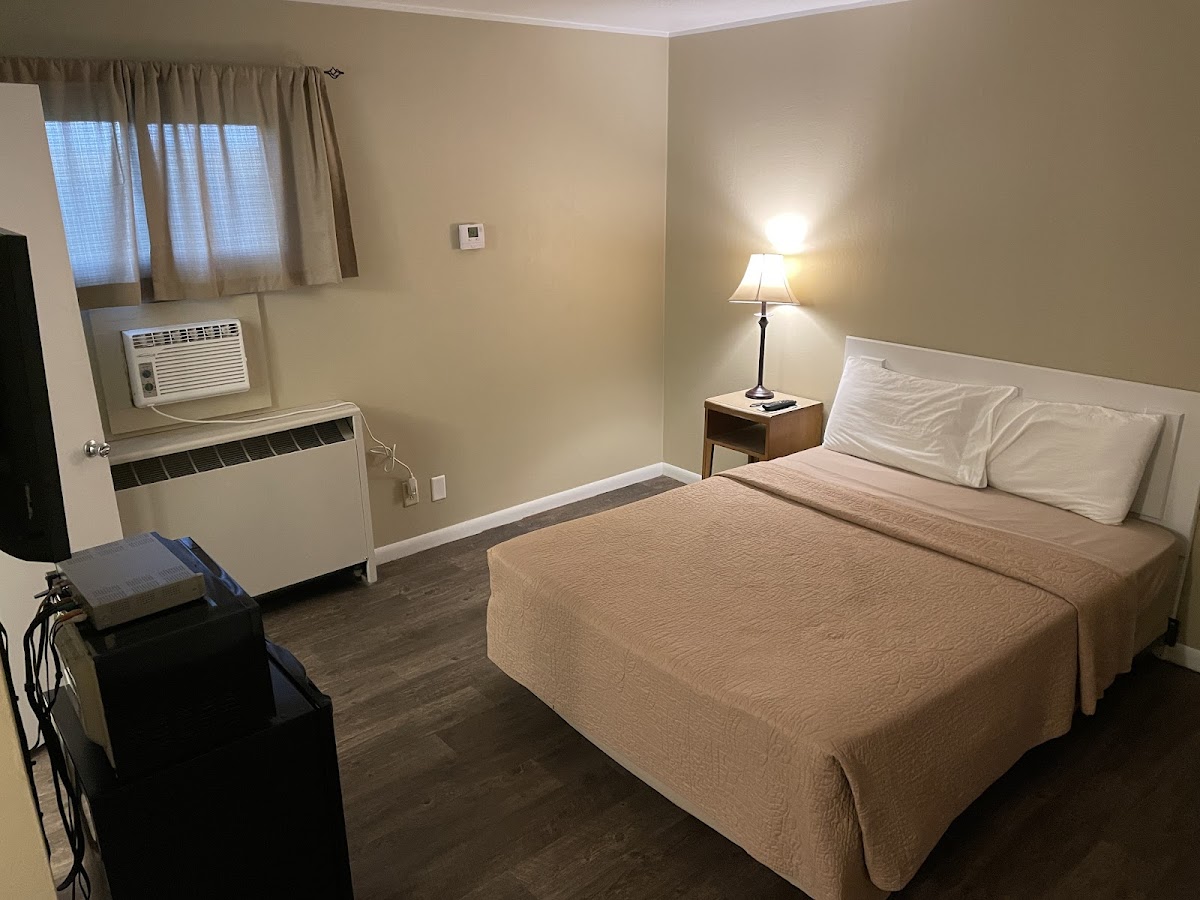 Twi-Lite Motel