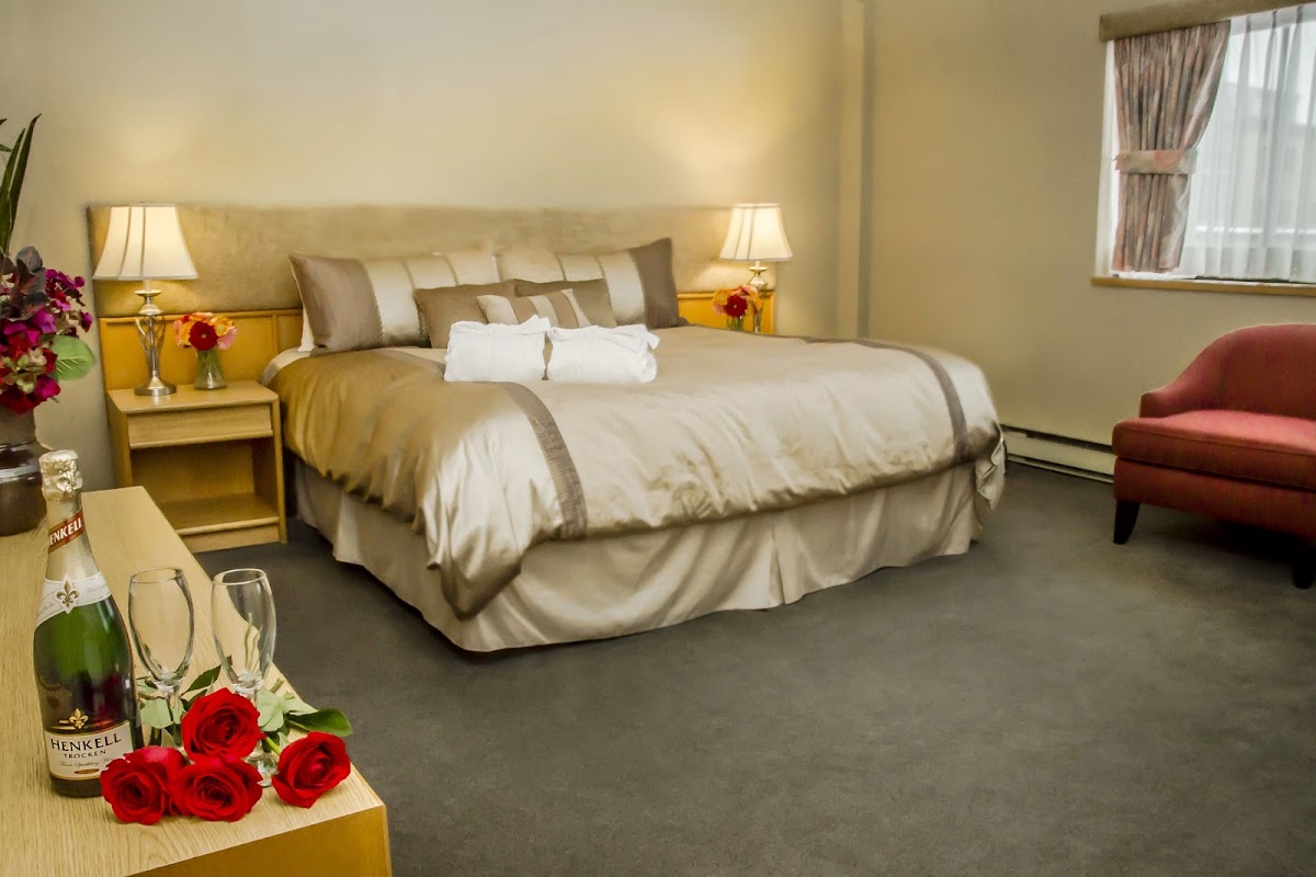 Cartier Place Suite Hotel photo 2