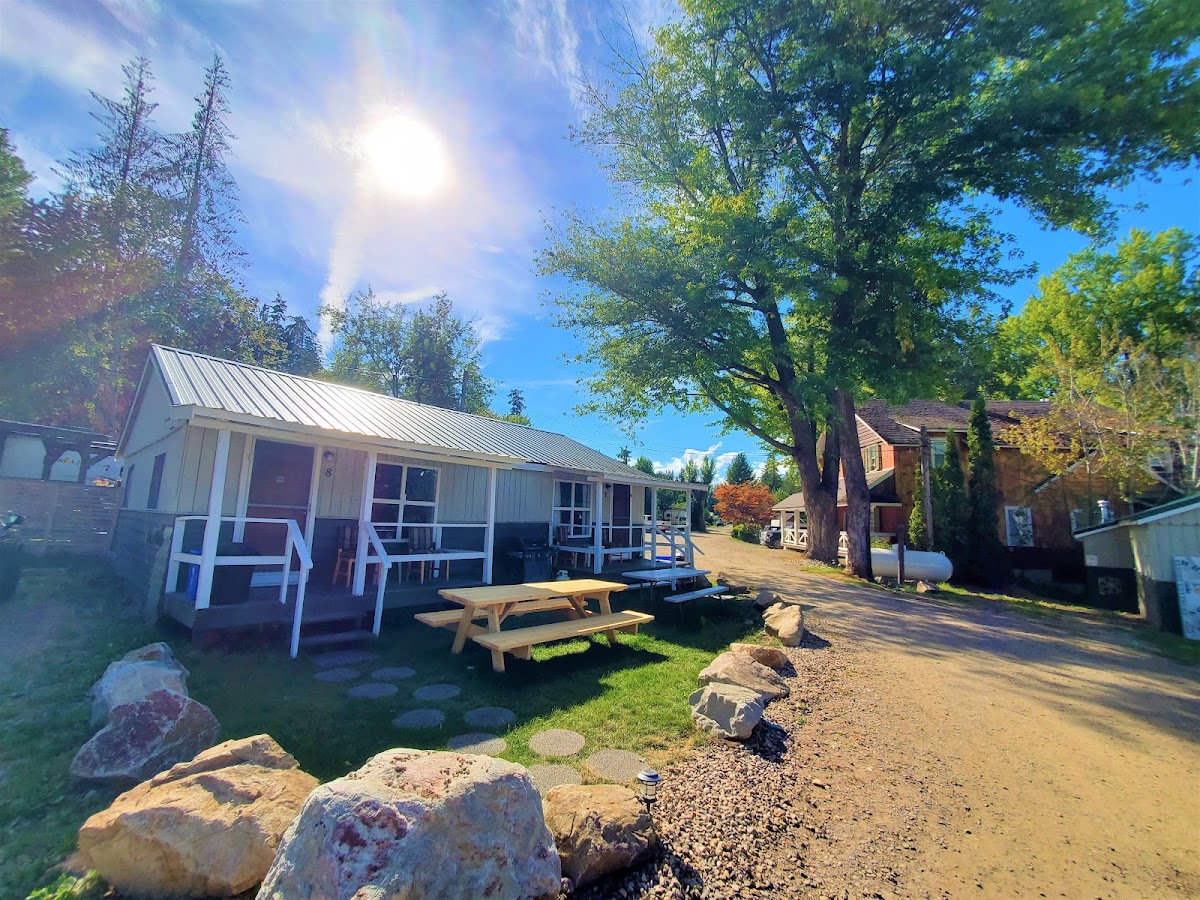 Maples And White Sands Resorts