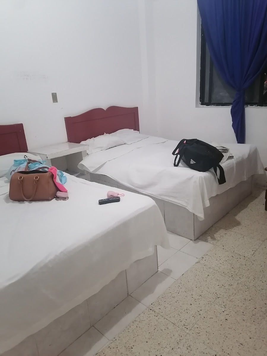 Hotel El Farolito photo 2