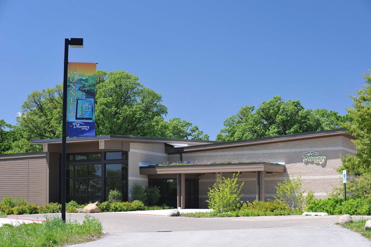 Hickory Knolls Discovery Center