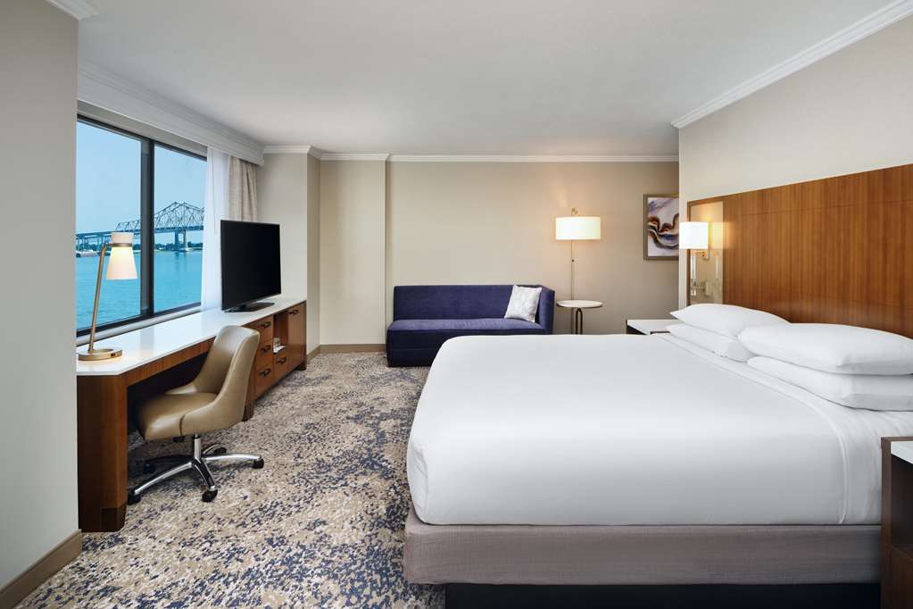 Hilton New Orleans Riverside photo 2