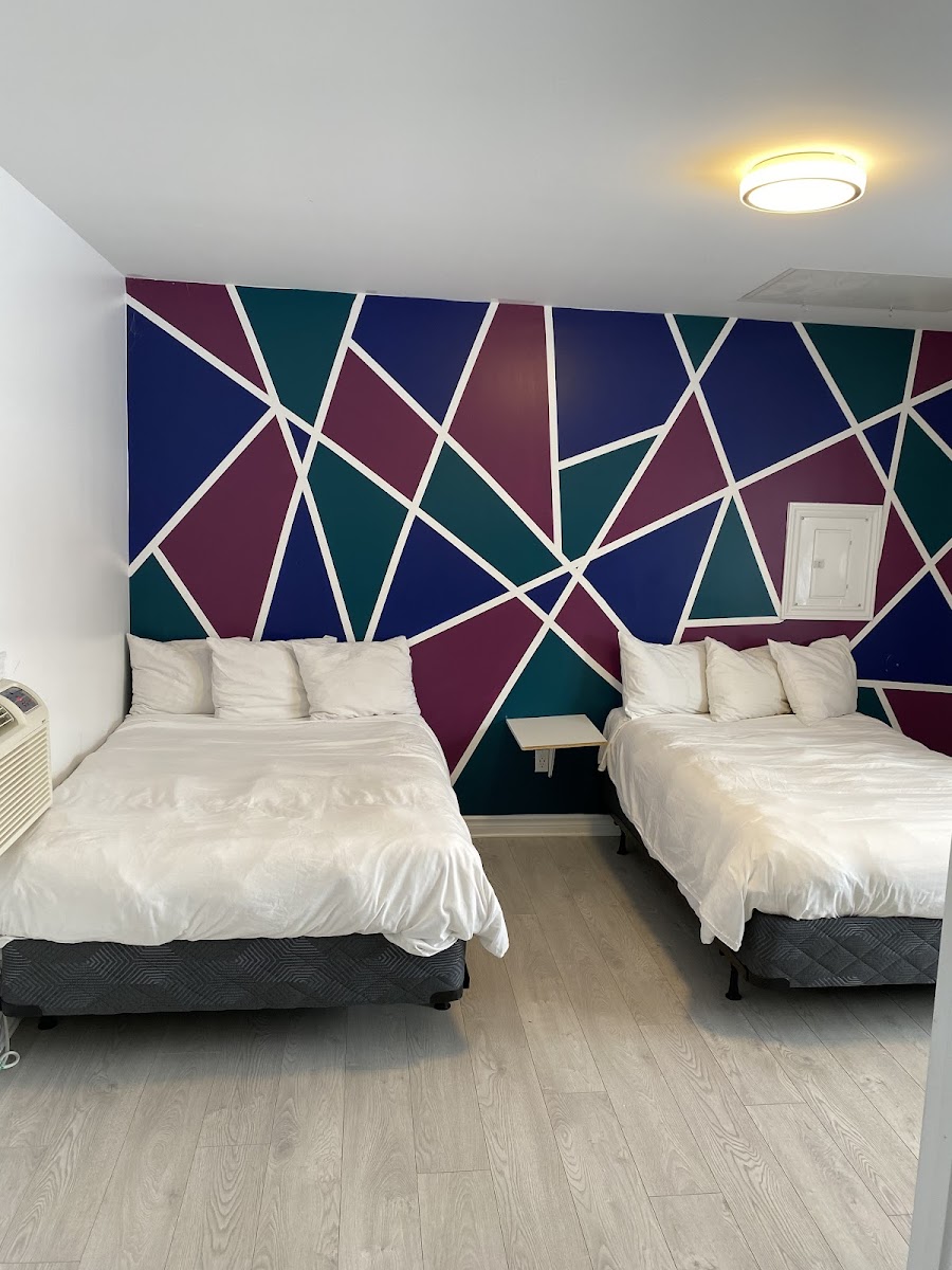 Beacon Hill Motel photo 2