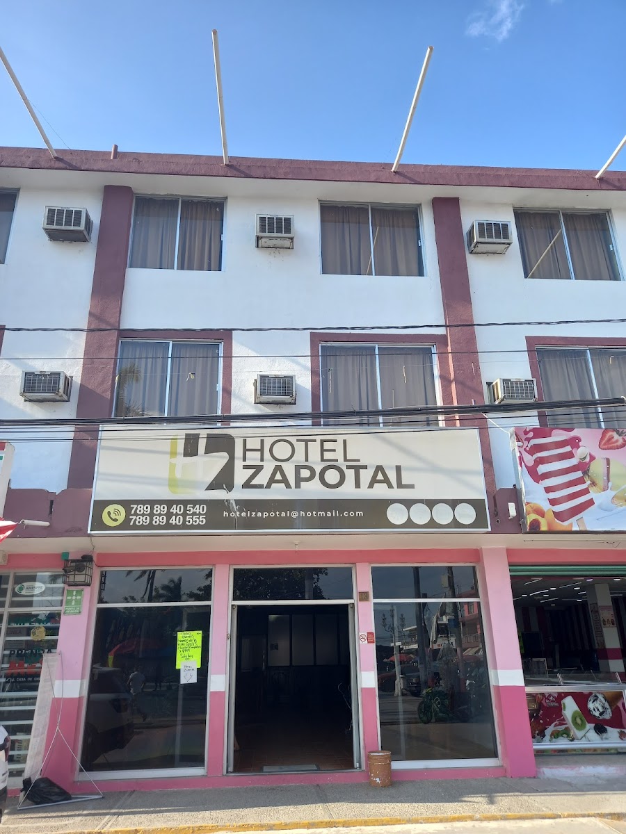 Hotel Zapotal
