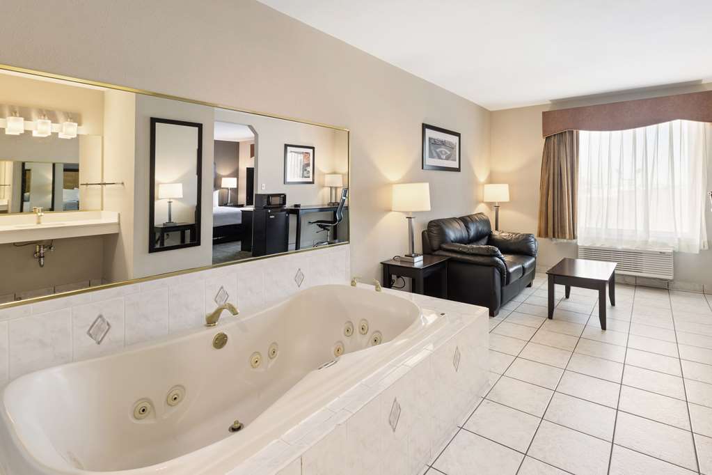 Best Western Inn & Suites - Midway Airport photo 3