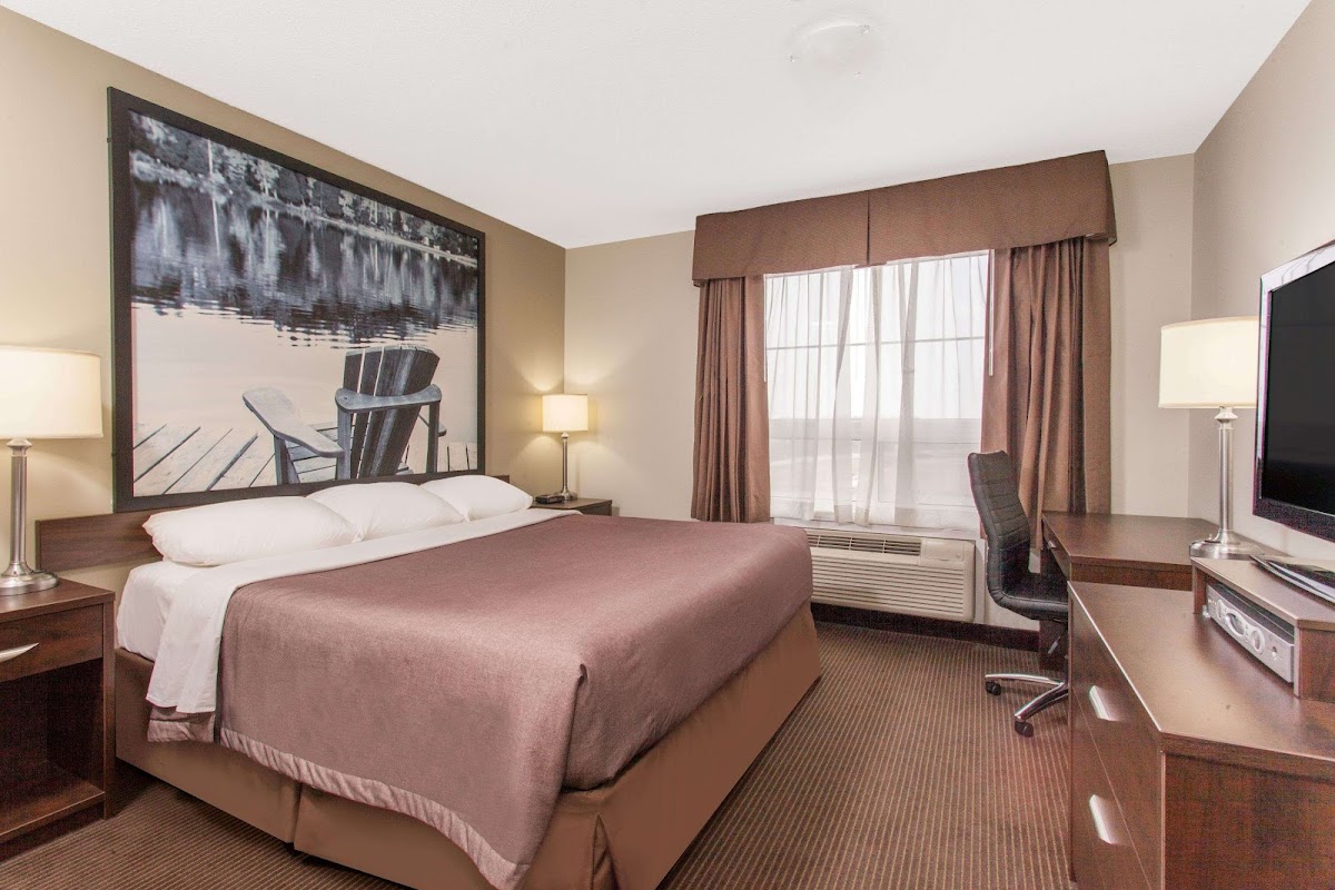 Super 8 by Wyndham Red Lake ON photo 2