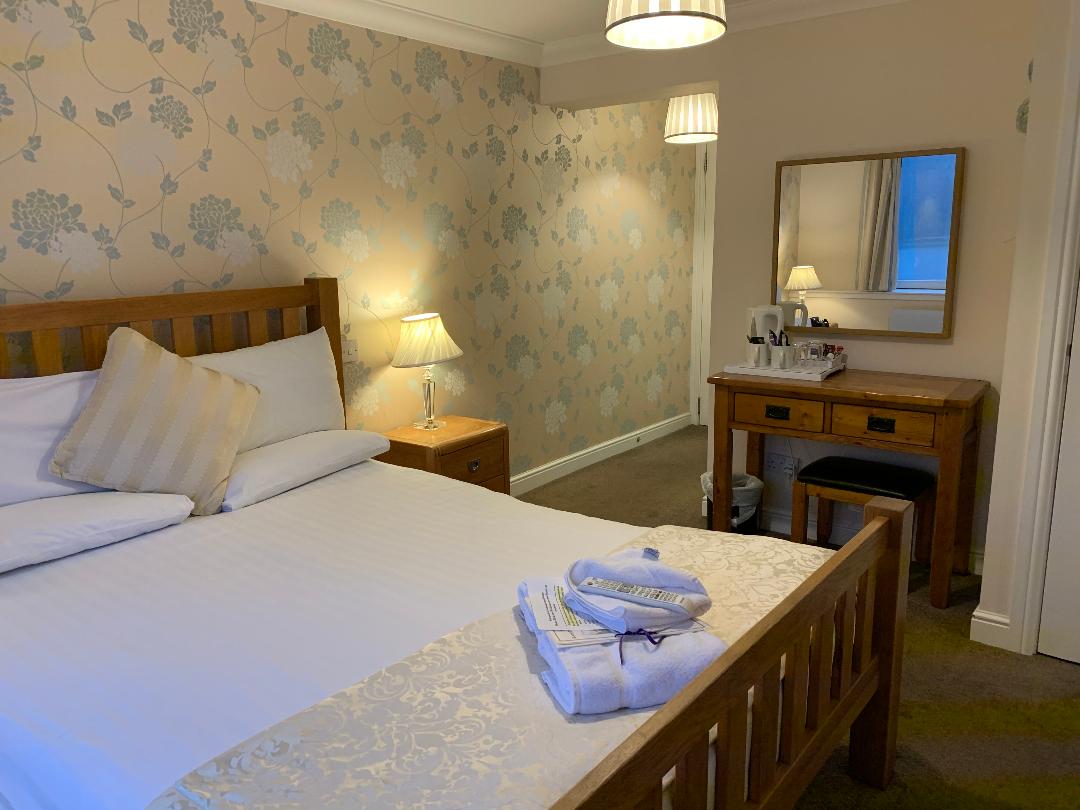 Lochside Guest House photo 3