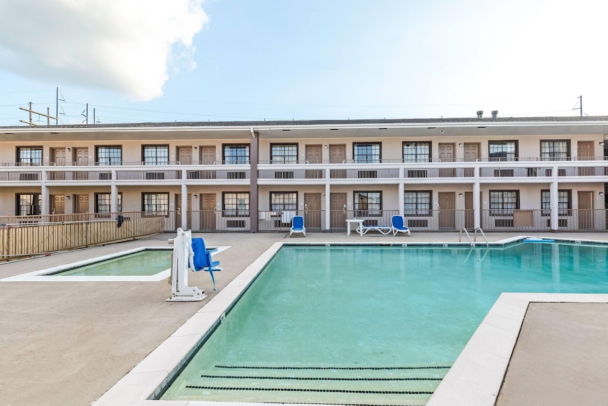Baymont by Wyndham Port Arthur/Groves Area