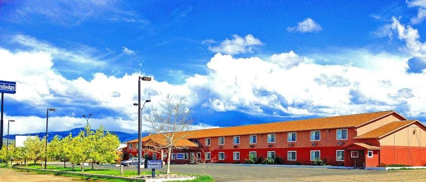 Travel Inn Deer Lodge Montana