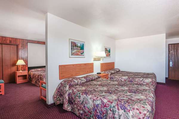 Travel Inn Deer Lodge Montana photo 3