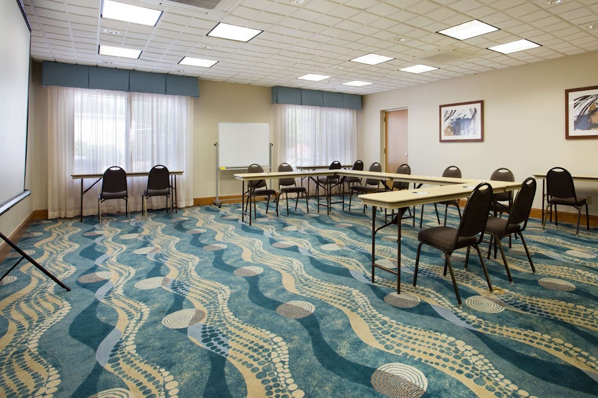 Wingate by Wyndham Garner/Raleigh South photo 3