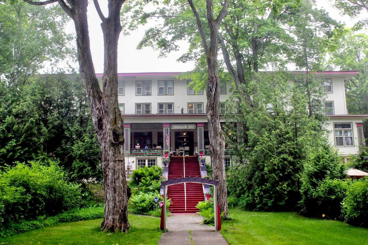 Terrace Inn and 1911 Restaurant