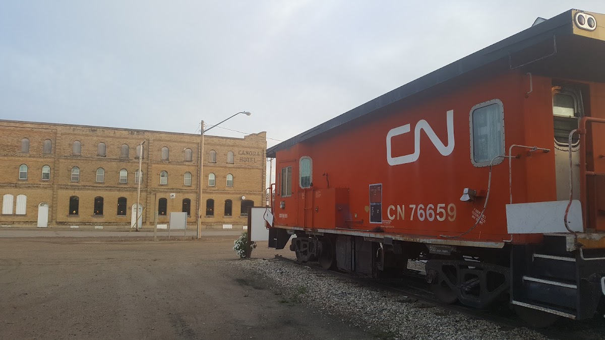 Canora Hotel photo 3