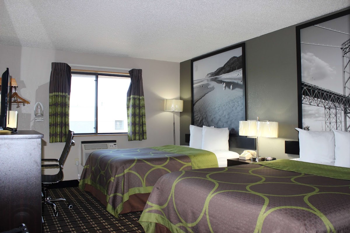 Super 8 by Wyndham Grand Rapids/Wyoming photo 2